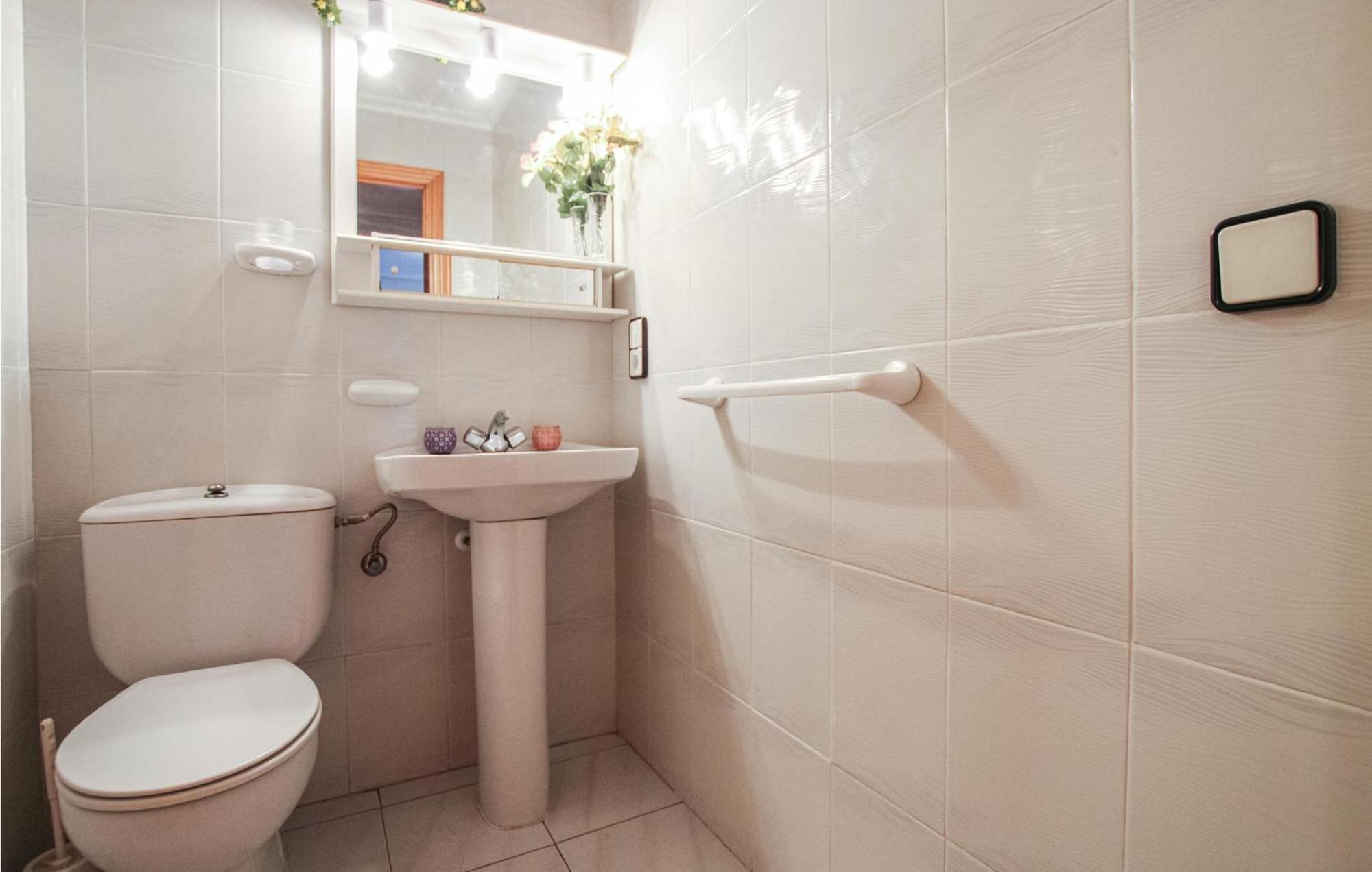 Beautiful Apartment In Santa Pola With Wifi المظهر الخارجي الصورة
